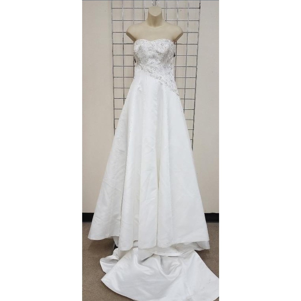 Maggie Sottero Strapless Sequined Rhinestone Embellished Wedding Gown Sz 8 T80